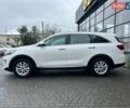 Білий Кіа Соренто, об'ємом двигуна 2.2 л та пробігом 51 тис. км за 31000 $, фото 3 на Automoto.ua