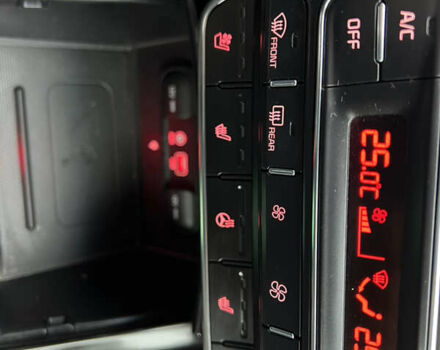 Білий Кіа Соренто, об'ємом двигуна 2.2 л та пробігом 171 тис. км за 28500 $, фото 50 на Automoto.ua