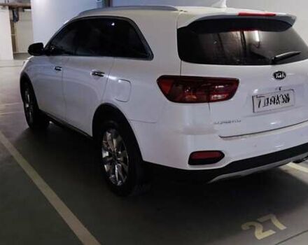 Белый Киа Соренто, объемом двигателя 2.2 л и пробегом 74 тыс. км за 26000 $, фото 3 на Automoto.ua