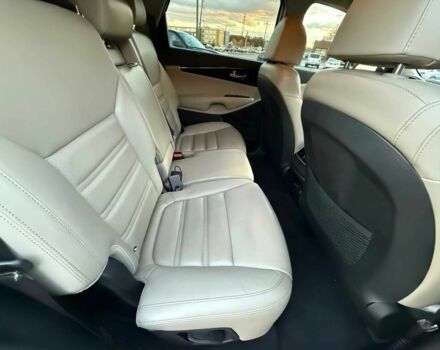 Белый Киа Соренто, объемом двигателя 3.3 л и пробегом 46 тыс. км за 6200 $, фото 12 на Automoto.ua