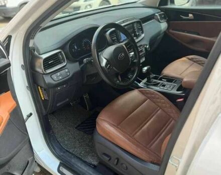 Білий Кіа Соренто, об'ємом двигуна 2.2 л та пробігом 89 тис. км за 19800 $, фото 2 на Automoto.ua