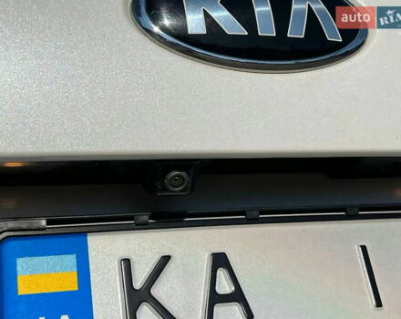 Білий Кіа Соренто, об'ємом двигуна 3.3 л та пробігом 148 тис. км за 16900 $, фото 10 на Automoto.ua