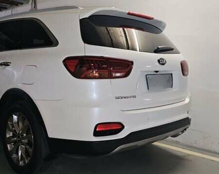 Белый Киа Соренто, объемом двигателя 2.2 л и пробегом 74 тыс. км за 26000 $, фото 6 на Automoto.ua