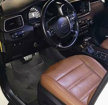 Белый Киа Соренто, объемом двигателя 2.2 л и пробегом 74 тыс. км за 26000 $, фото 11 на Automoto.ua