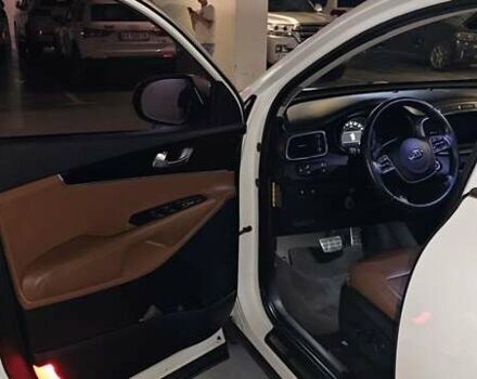 Белый Киа Соренто, объемом двигателя 2.2 л и пробегом 74 тыс. км за 26000 $, фото 12 на Automoto.ua