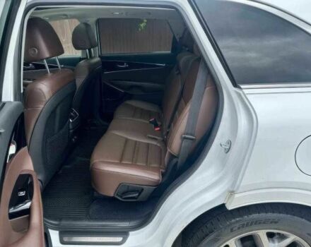 Белый Киа Соренто, объемом двигателя 3.3 л и пробегом 89 тыс. км за 5500 $, фото 12 на Automoto.ua