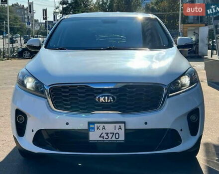 Белый Киа Соренто, объемом двигателя 3.3 л и пробегом 148 тыс. км за 15500 $, фото 1 на Automoto.ua