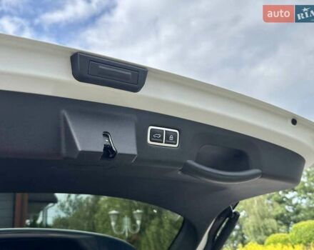 Киа Соренто 2020 в Львове на Automoto.ua Белый Киа Соренто, объемом двигателя 2.15 л и пробегом 173 тыс. км за 32500 $, фото 29 на Automoto.ua