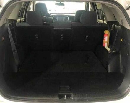 Білий Кіа Соренто, об'ємом двигуна 2.4 л та пробігом 114 тис. км за 15600 $, фото 6 на Automoto.ua