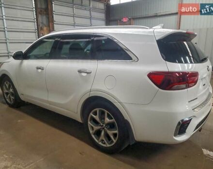 Білий Кіа Соренто, об'ємом двигуна 3.3 л та пробігом 137 тис. км за 2900 $, фото 1 на Automoto.ua