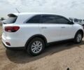 Белый Киа Соренто, объемом двигателя 2.4 л и пробегом 84 тыс. км за 4200 $, фото 2 на Automoto.ua