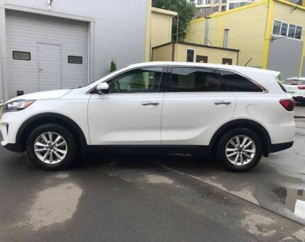 Білий Кіа Соренто, об'ємом двигуна 2.4 л та пробігом 114 тис. км за 15600 $, фото 2 на Automoto.ua