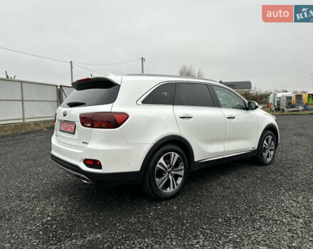Білий Кіа Соренто, об'ємом двигуна 2.2 л та пробігом 156 тис. км за 28500 $, фото 7 на Automoto.ua