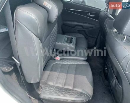 Белый Киа Соренто, объемом двигателя 2.2 л и пробегом 88 тыс. км за 12500 $, фото 24 на Automoto.ua