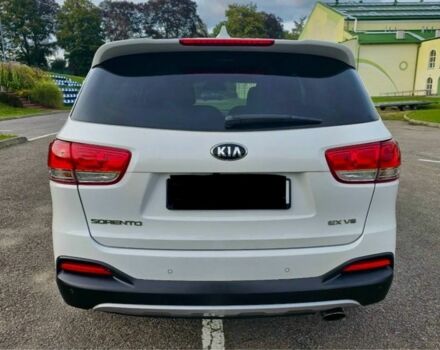 Білий Кіа Соренто, об'ємом двигуна 0 л та пробігом 102 тис. км за 15400 $, фото 4 на Automoto.ua