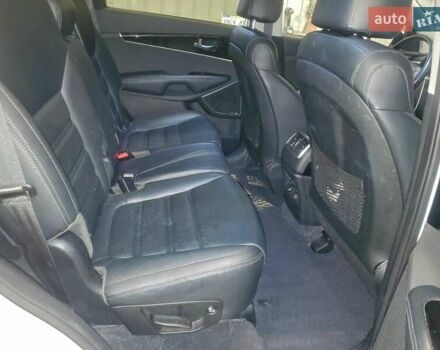 Білий Кіа Соренто, об'ємом двигуна 3.3 л та пробігом 137 тис. км за 2900 $, фото 10 на Automoto.ua