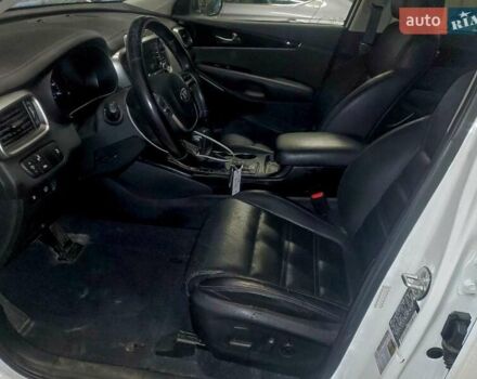 Білий Кіа Соренто, об'ємом двигуна 3.3 л та пробігом 137 тис. км за 2900 $, фото 6 на Automoto.ua