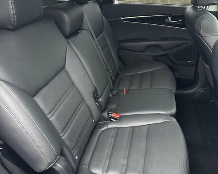 Білий Кіа Соренто, об'ємом двигуна 2.2 л та пробігом 156 тис. км за 28500 $, фото 28 на Automoto.ua