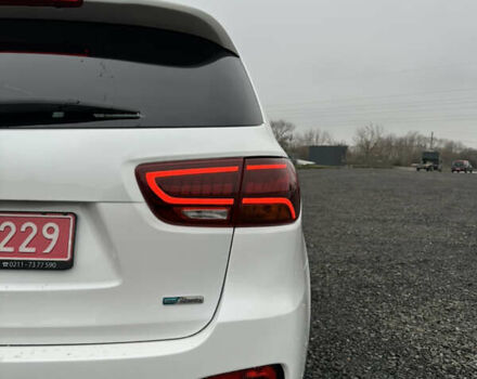 Білий Кіа Соренто, об'ємом двигуна 2.2 л та пробігом 156 тис. км за 28500 $, фото 53 на Automoto.ua