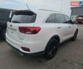 Белый Киа Соренто, объемом двигателя 3.3 л и пробегом 72 тыс. км за 12300 $, фото 5 на Automoto.ua