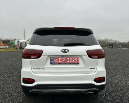 Білий Кіа Соренто, об'ємом двигуна 2.2 л та пробігом 156 тис. км за 28500 $, фото 6 на Automoto.ua