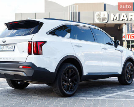 Білий Кіа Соренто, об'ємом двигуна 2.5 л та пробігом 34 тис. км за 25999 $, фото 5 на Automoto.ua