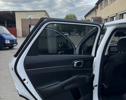 Белый Киа Соренто, объемом двигателя 2.5 л и пробегом 262 тыс. км за 24500 $, фото 61 на Automoto.ua