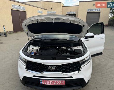 Белый Киа Соренто, объемом двигателя 2.5 л и пробегом 262 тыс. км за 24500 $, фото 80 на Automoto.ua