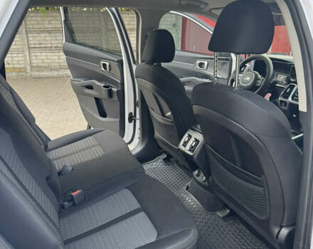 Белый Киа Соренто, объемом двигателя 2.5 л и пробегом 260 тыс. км за 18700 $, фото 70 на Automoto.ua