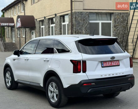 Белый Киа Соренто, объемом двигателя 2.5 л и пробегом 260 тыс. км за 18700 $, фото 12 на Automoto.ua