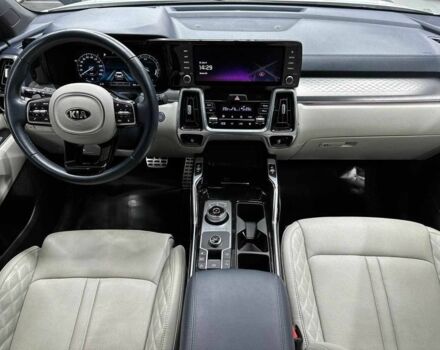 Белый Киа Соренто, объемом двигателя 2 л и пробегом 65 тыс. км за 25000 $, фото 3 на Automoto.ua