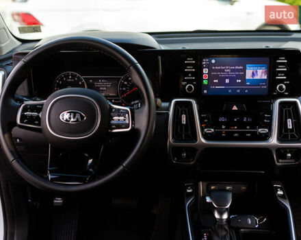 Білий Кіа Соренто, об'ємом двигуна 2.5 л та пробігом 34 тис. км за 25999 $, фото 15 на Automoto.ua