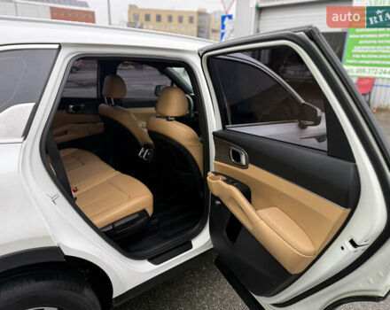 Белый Киа Соренто, объемом двигателя 2.2 л и пробегом 103 тыс. км за 33900 $, фото 28 на Automoto.ua