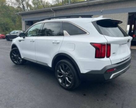 Белый Киа Соренто, объемом двигателя 2.5 л и пробегом 22 тыс. км за 15000 $, фото 4 на Automoto.ua