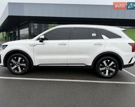 Белый Киа Соренто, объемом двигателя 2.2 л и пробегом 103 тыс. км за 33900 $, фото 1 на Automoto.ua