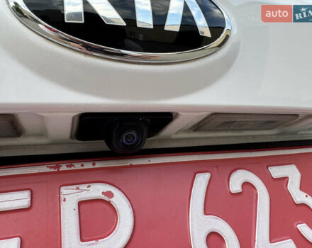 Белый Киа Соренто, объемом двигателя 2.5 л и пробегом 262 тыс. км за 24500 $, фото 38 на Automoto.ua