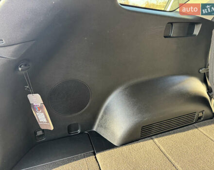 Белый Киа Соренто, объемом двигателя 2.15 л и пробегом 121 тыс. км за 31500 $, фото 24 на Automoto.ua