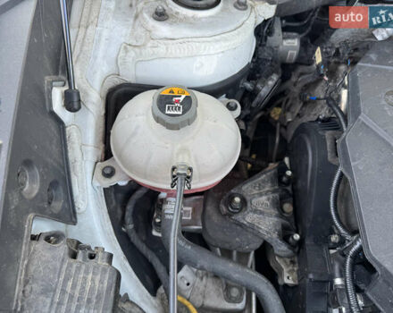 Белый Киа Соренто, объемом двигателя 2.15 л и пробегом 121 тыс. км за 31500 $, фото 70 на Automoto.ua