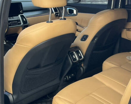 Белый Киа Соренто, объемом двигателя 1.6 л и пробегом 26 тыс. км за 44000 $, фото 16 на Automoto.ua