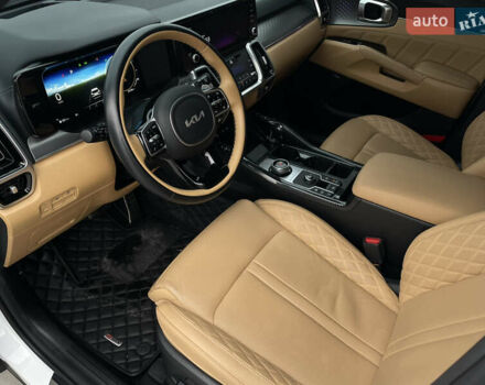 Білий Кіа Соренто, об'ємом двигуна 1.6 л та пробігом 25 тис. км за 41900 $, фото 16 на Automoto.ua