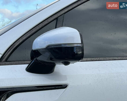 Белый Киа Соренто, объемом двигателя 1.6 л и пробегом 26 тыс. км за 44000 $, фото 12 на Automoto.ua