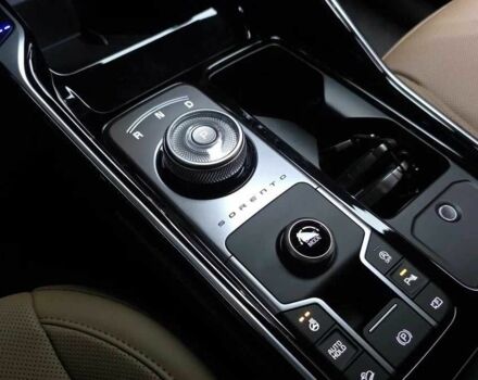 Белый Киа Соренто, объемом двигателя 1.6 л и пробегом 6 тыс. км за 34000 $, фото 8 на Automoto.ua