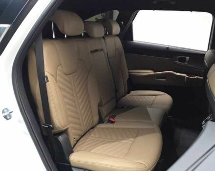 Белый Киа Соренто, объемом двигателя 1.6 л и пробегом 6 тыс. км за 34000 $, фото 9 на Automoto.ua