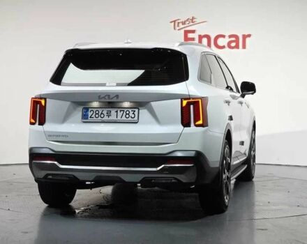 Белый Киа Соренто, объемом двигателя 1.6 л и пробегом 6 тыс. км за 34000 $, фото 3 на Automoto.ua