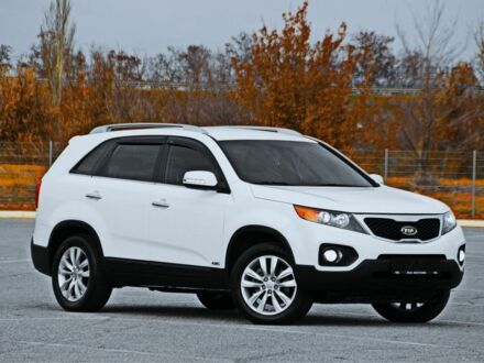 Белый Киа Соренто, объемом двигателя 2.2 л и пробегом 137 тыс. км за 11800 $, фото 1 на Automoto.ua