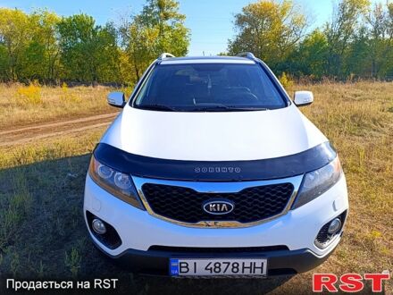 Белый Киа Соренто, объемом двигателя 2.2 л и пробегом 240 тыс. км за 12700 $, фото 1 на Automoto.ua