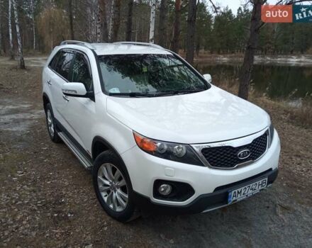 Белый Киа Соренто, объемом двигателя 2.2 л и пробегом 220 тыс. км за 14700 $, фото 1 на Automoto.ua