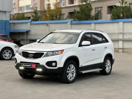 Киа Соренто 2011 в Одессе на Automoto.ua Белый Киа Соренто, объемом двигателя 2.2 л и пробегом 242 тыс. км за 14490 $, фото 1 на Automoto.ua