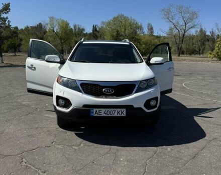 Білий Кіа Соренто, об'ємом двигуна 2.2 л та пробігом 221 тис. км за 13500 $, фото 1 на Automoto.ua