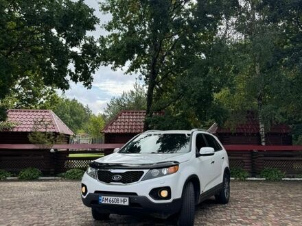 Белый Киа Соренто, объемом двигателя 2.2 л и пробегом 279 тыс. км за 11000 $, фото 1 на Automoto.ua